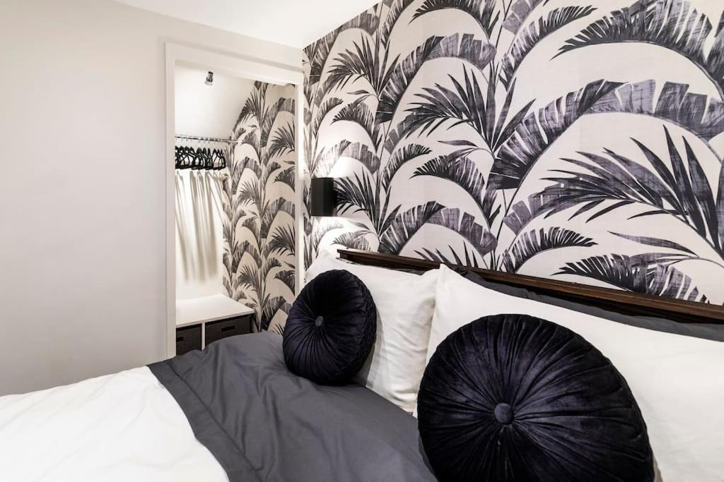 The Holt - Ilkley, Location, Stylish