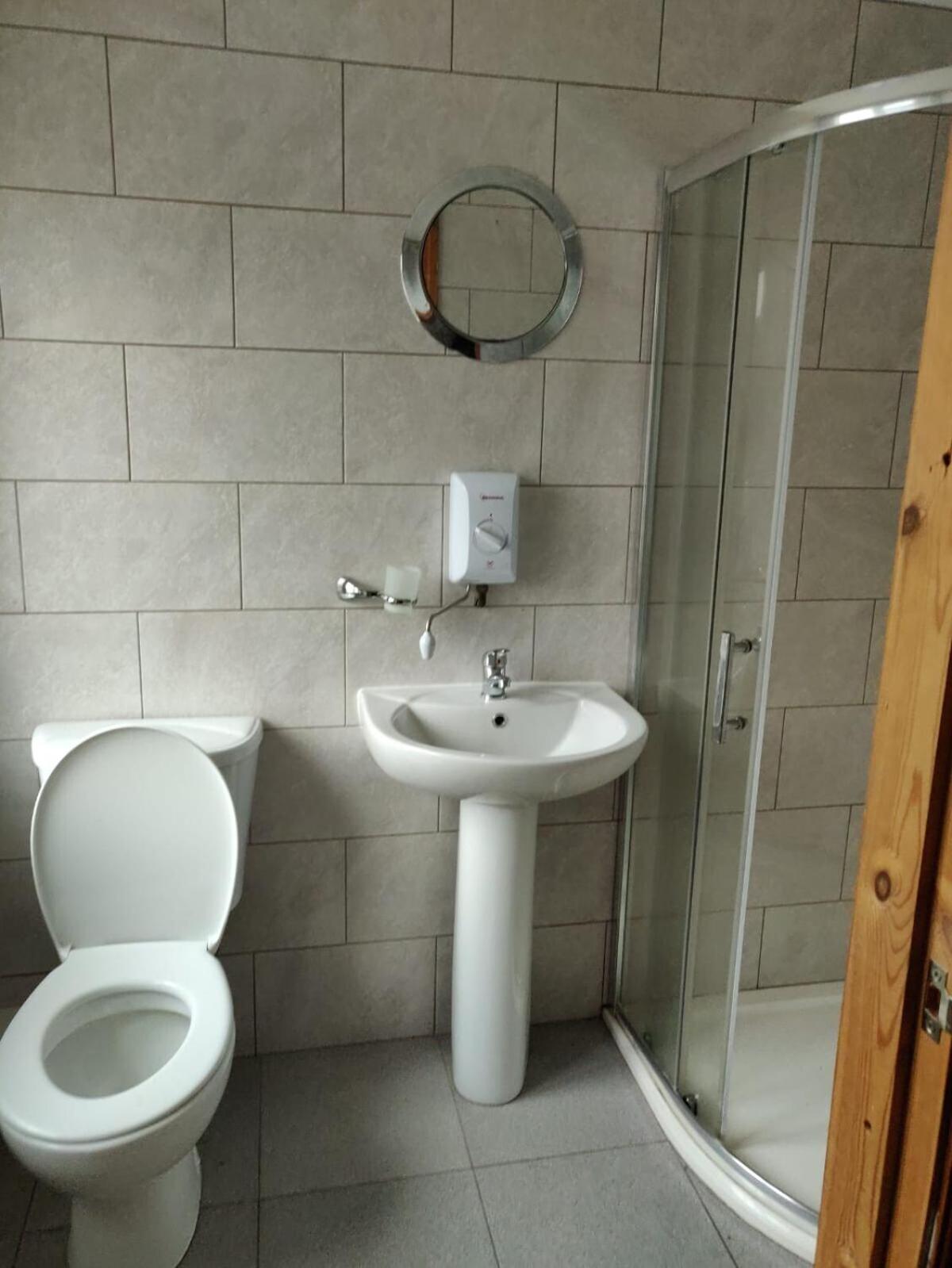 Super 7bed House - Hot Tub - Large Gathering Meets Holiday home Leeds (West Yorkshire)