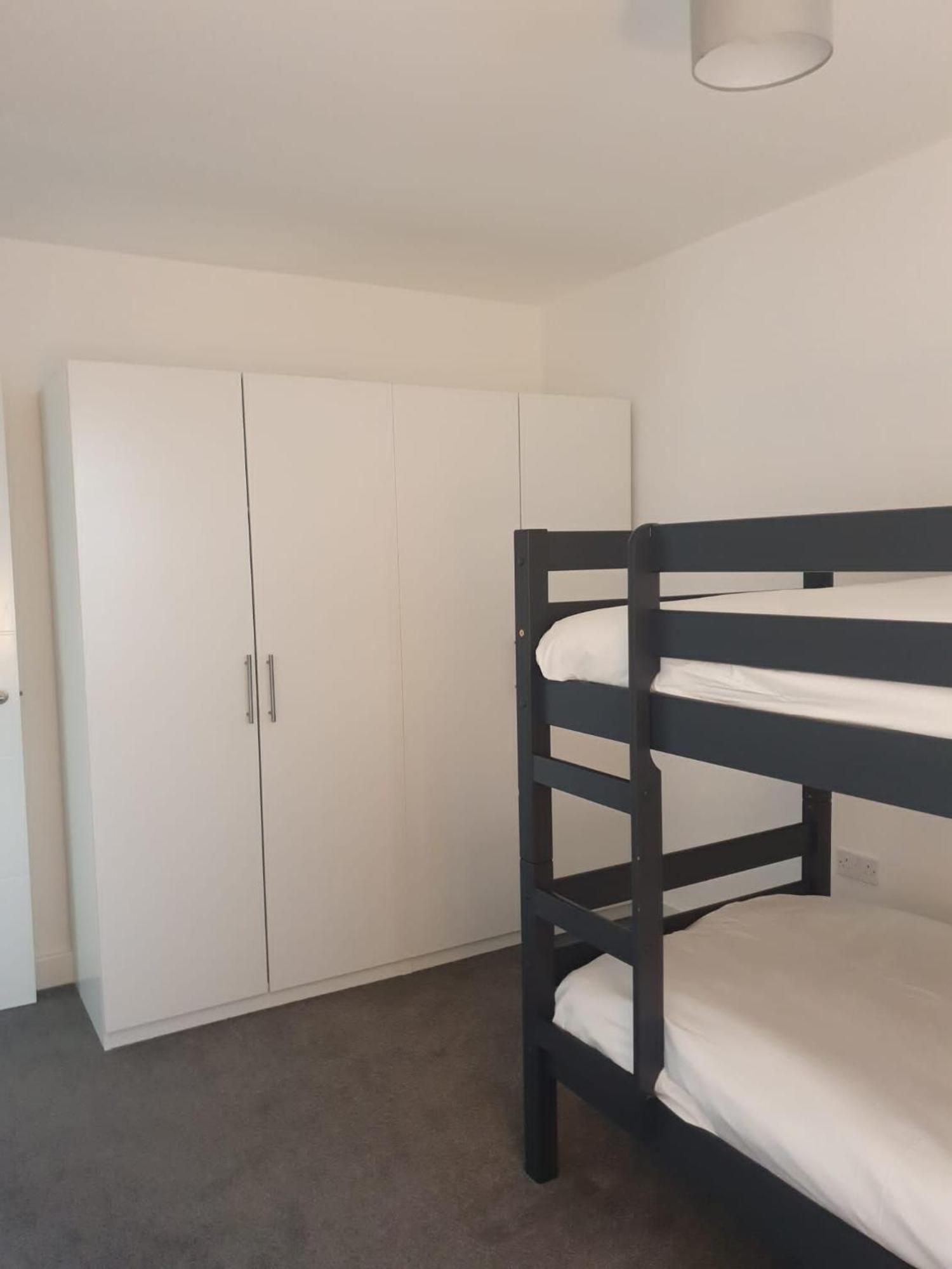 Beautiful New Family Leeds (West Yorkshire)