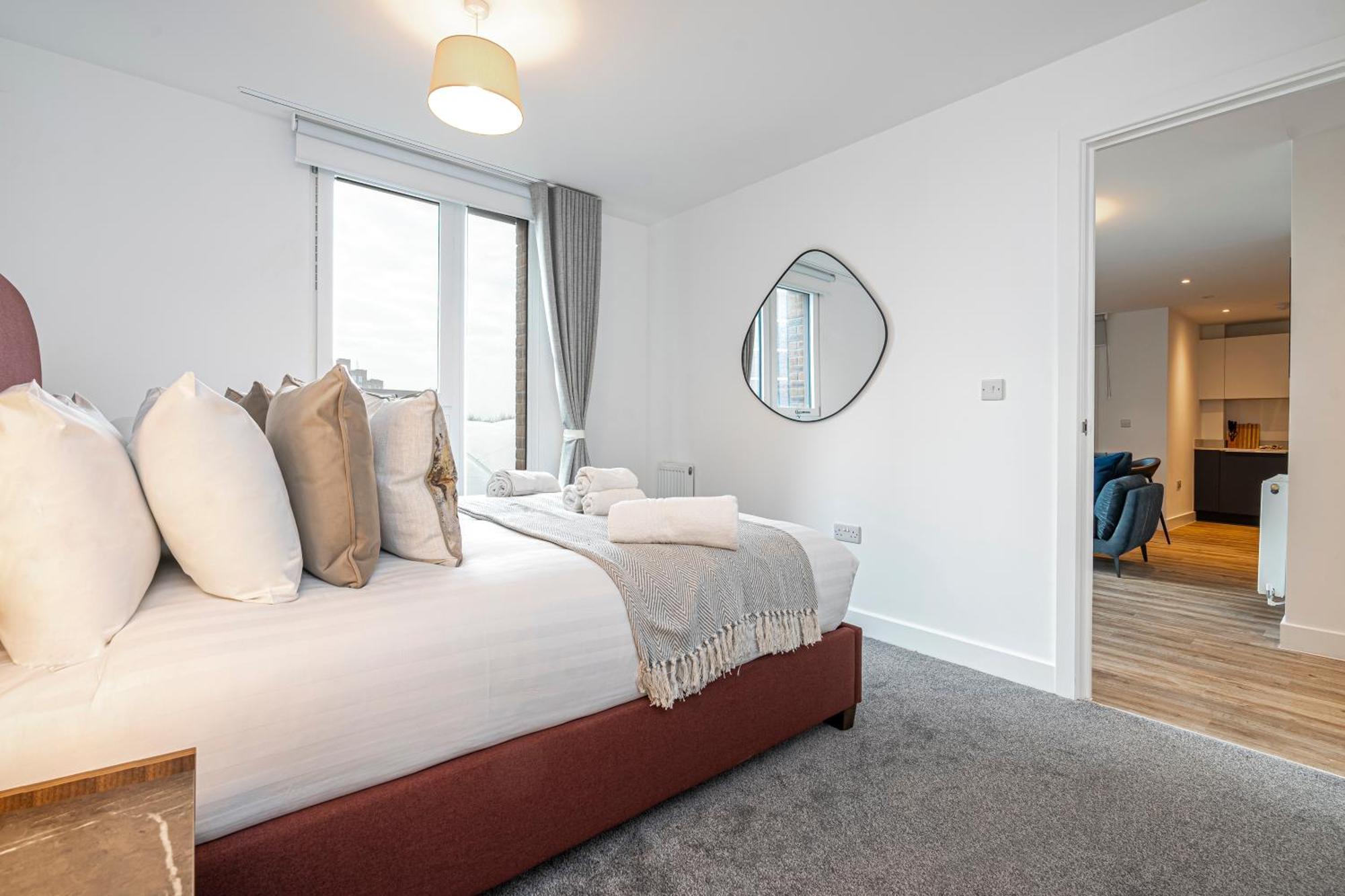 Monk Bridge Viaduct Apartment