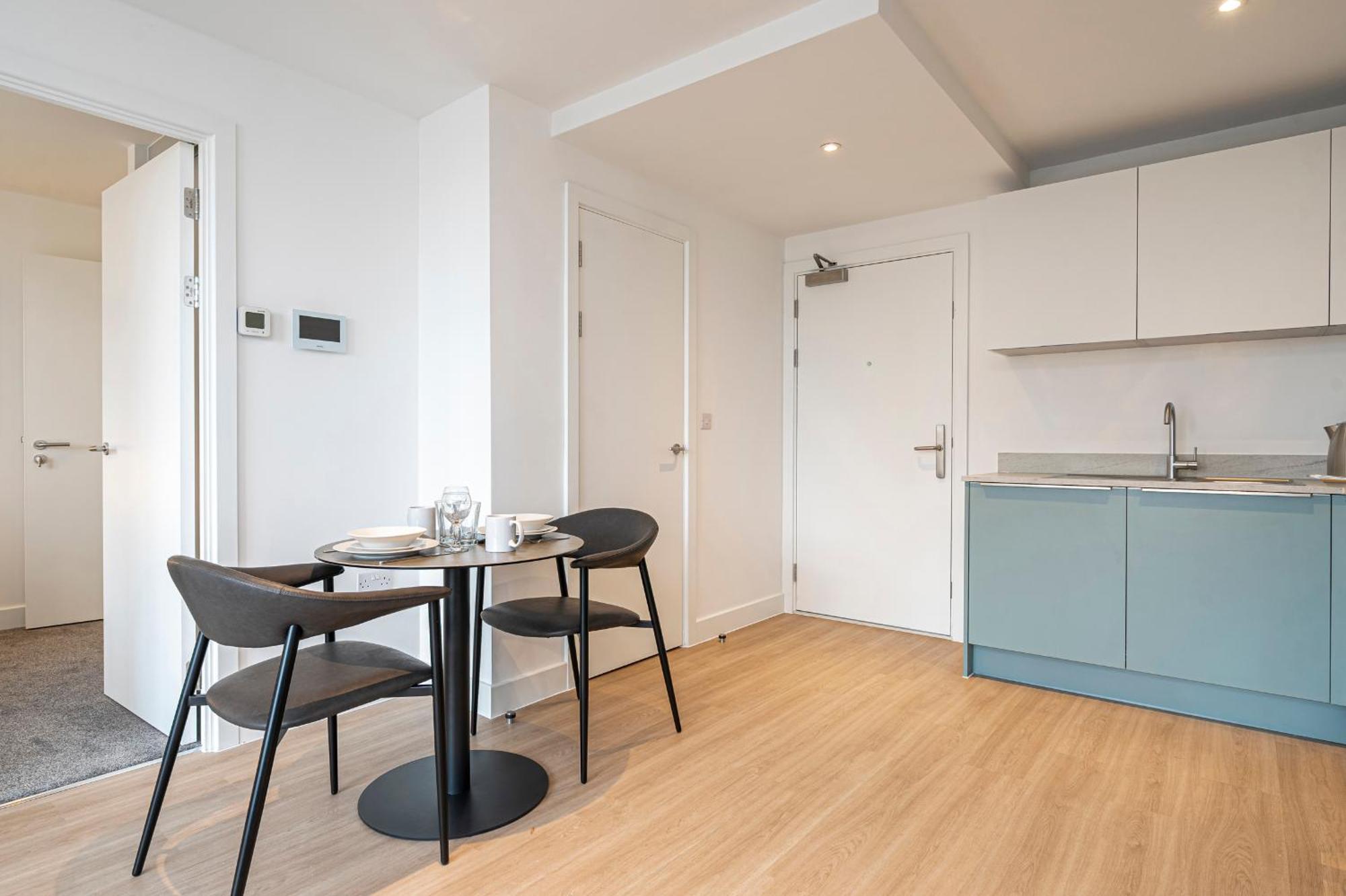 Monk Bridge Viaduct Apartment