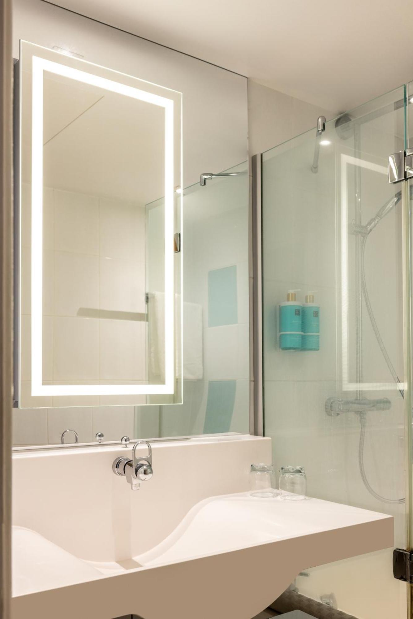 Hotel Novotel Leeds Centre 4*