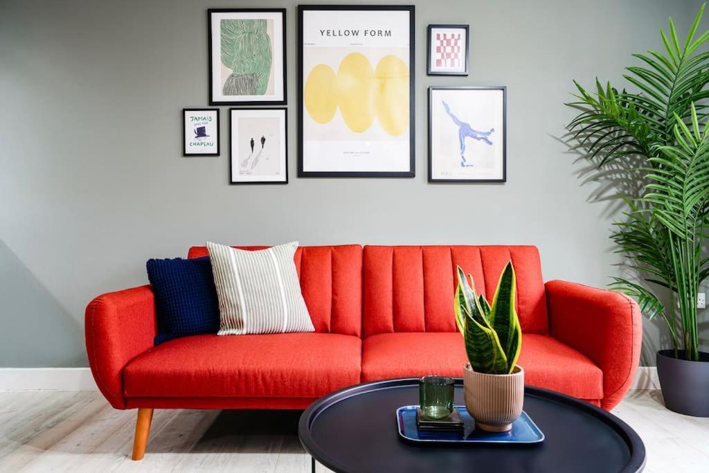 Modern Townhouse Location Free Parking