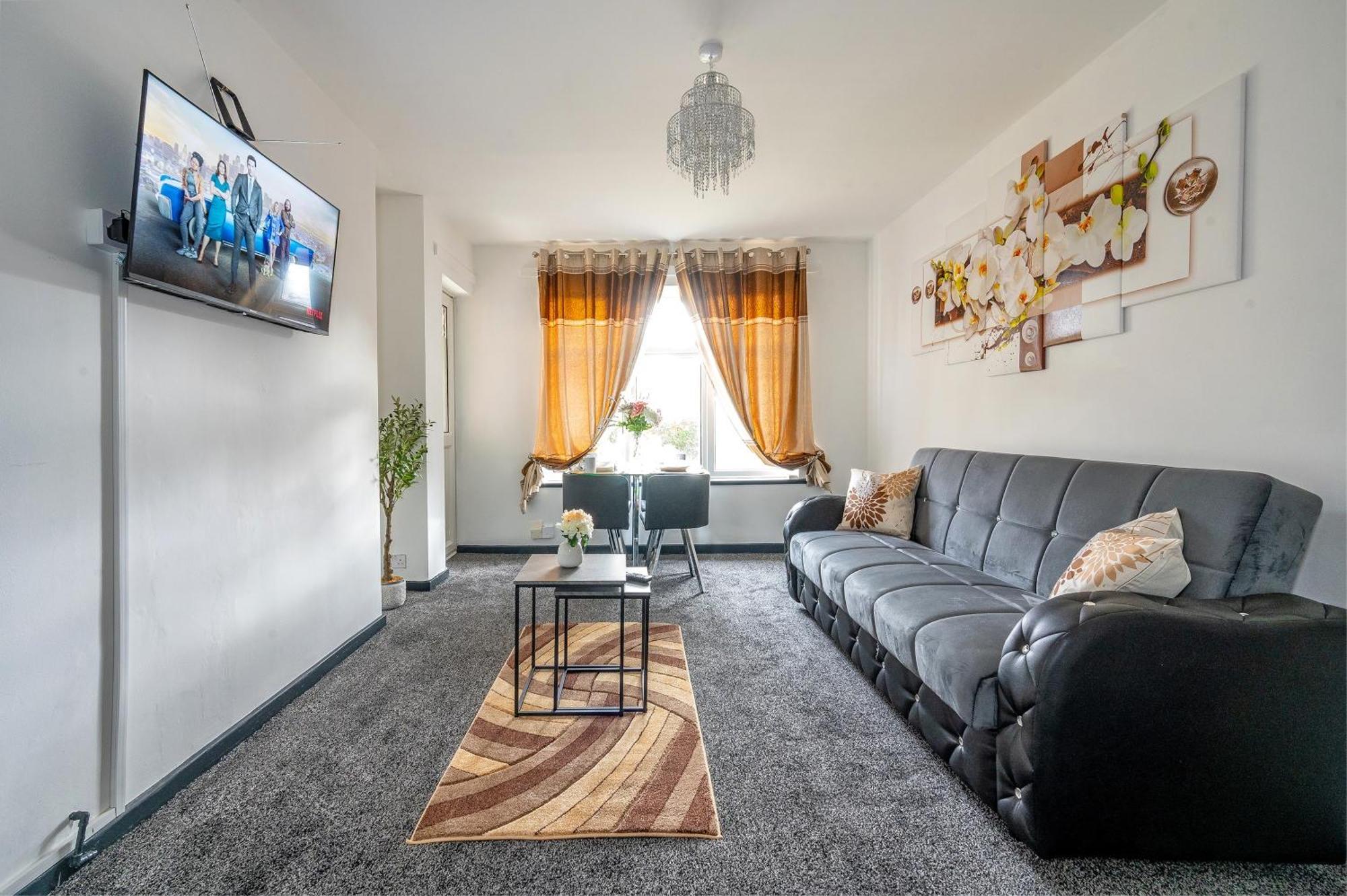 *rb26s* For Your Relaxed & Cosy + Free Parking + Free Fast Wifi * *