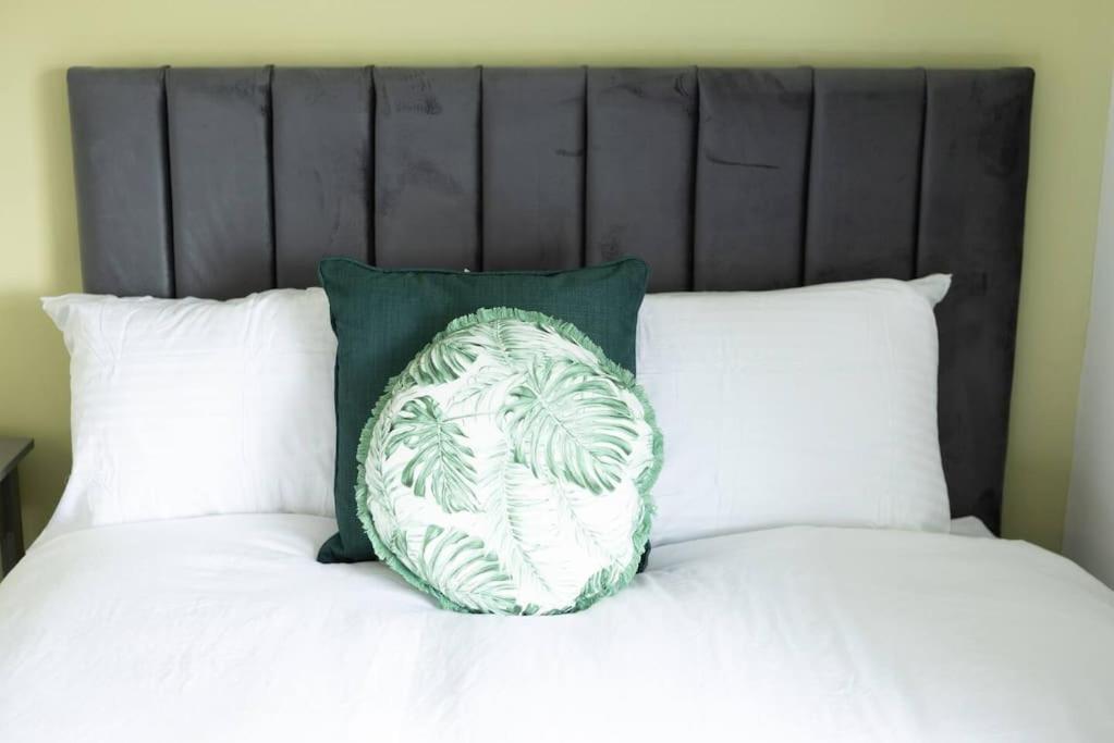 Apartment Origin - Close 2 City-centre, Shops, Netflix *