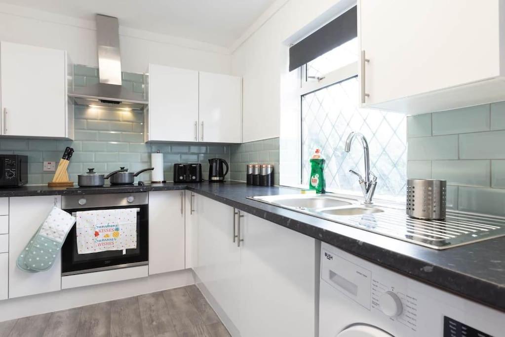 Origin - Close 2 City-centre, Shops, Netflix *