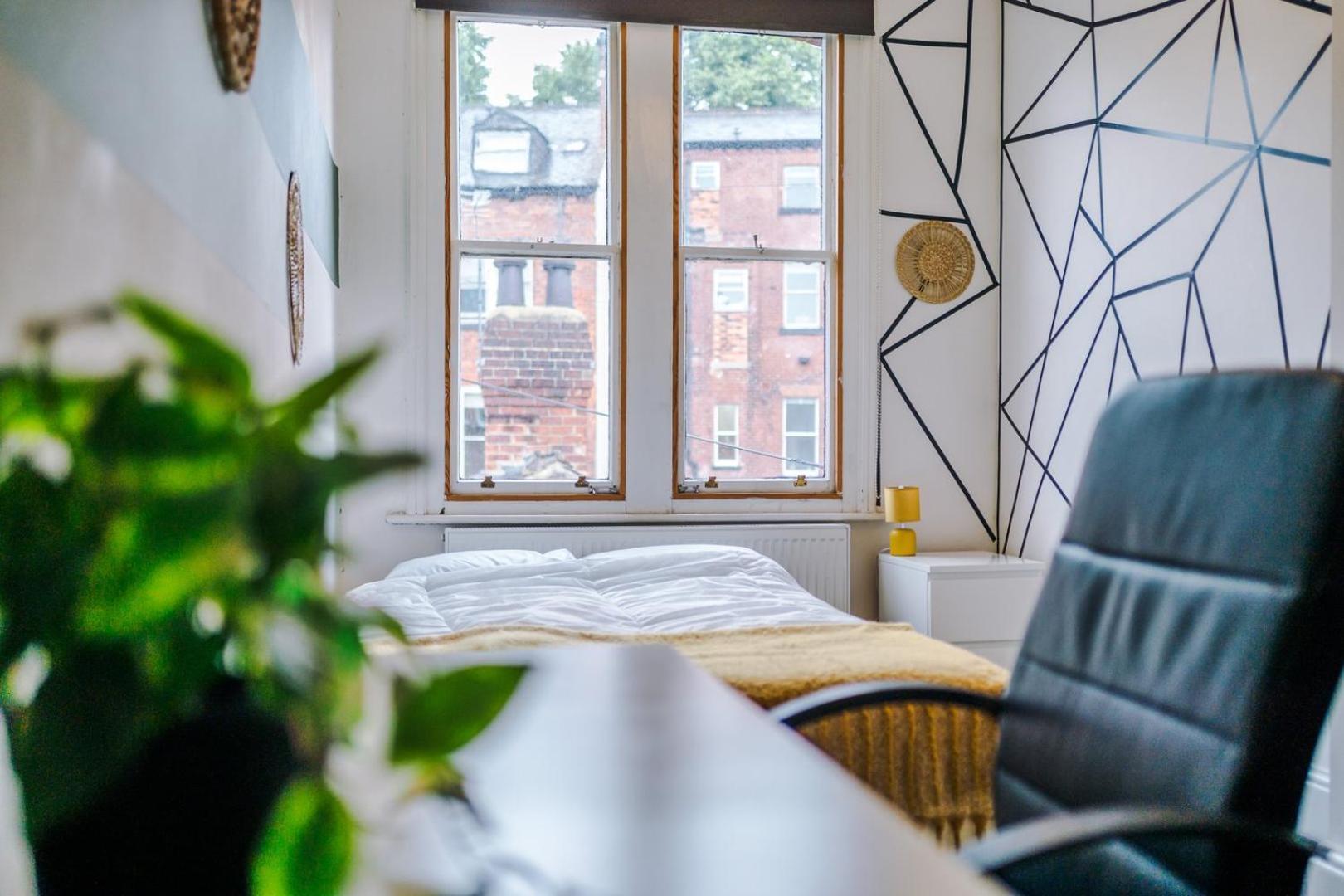 Spacious Centre Retreat In Leeds Centre Leeds (West Yorkshire)