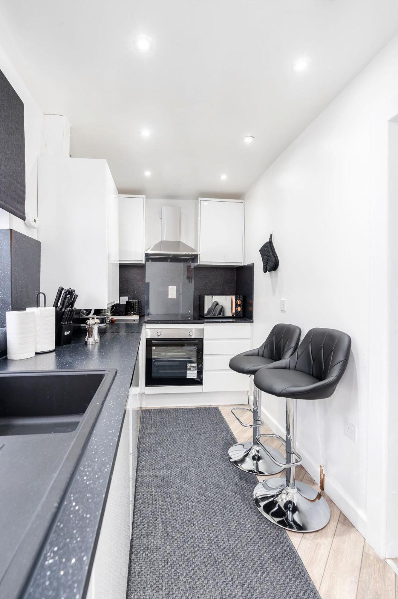 Modern 1 Bed Studio Flat Leeds Apartment