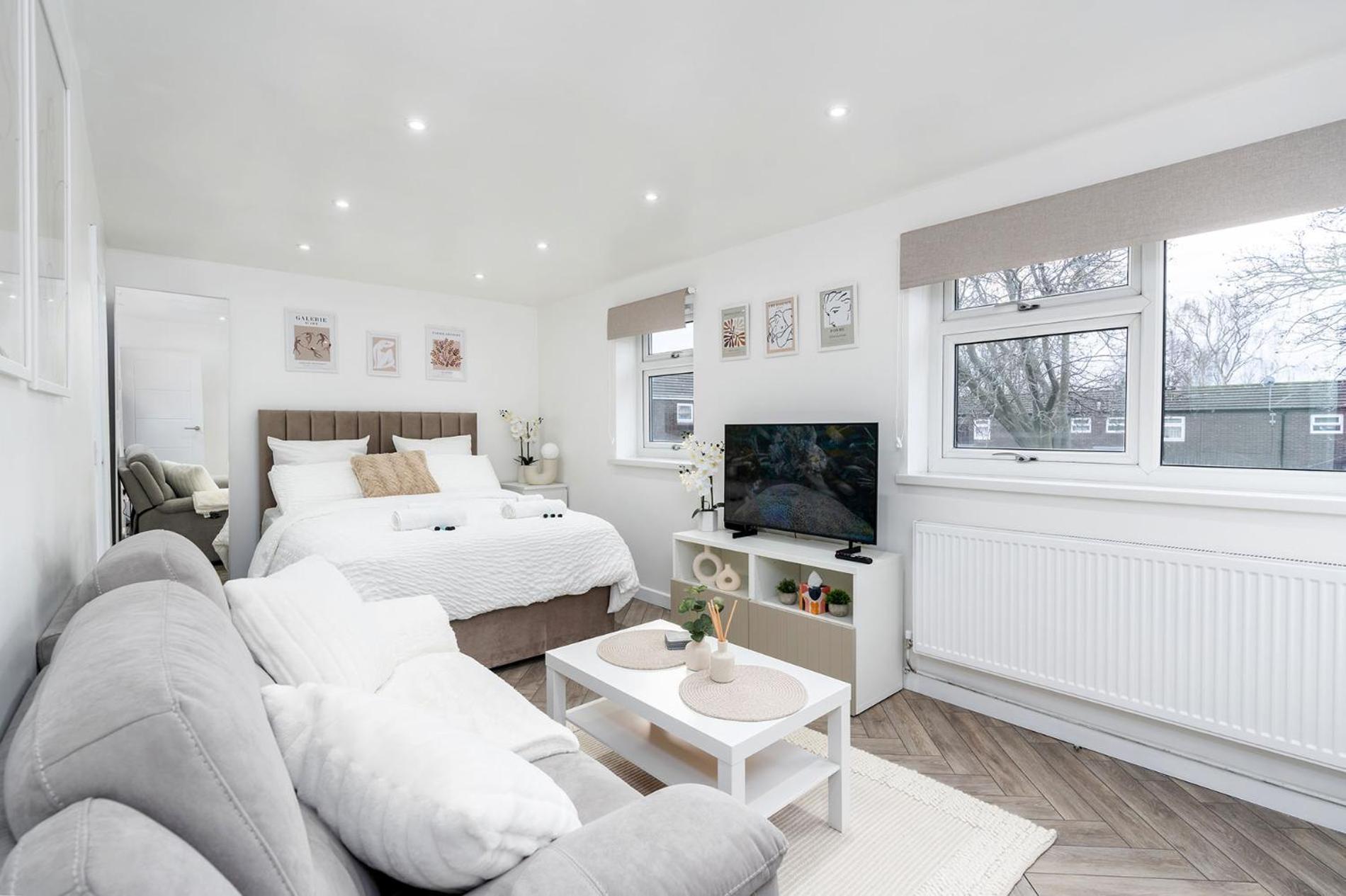 Modern 1 Bed Studio Flat Leeds