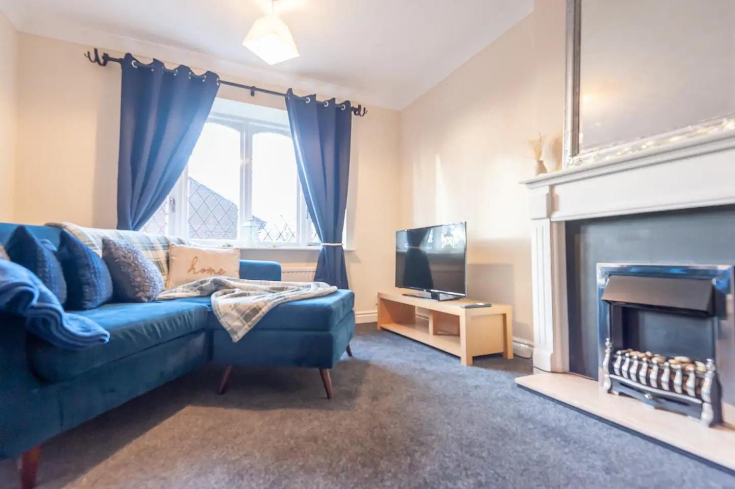 Apartment Pass The Keys Cosy Haven Next To White Rose Shopping Centre *