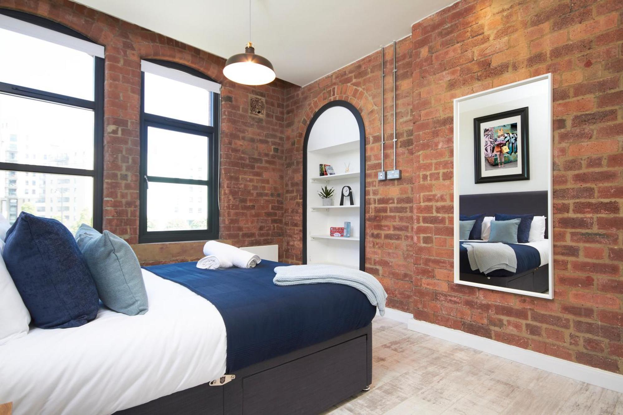 Sleek New York Style In Leeds