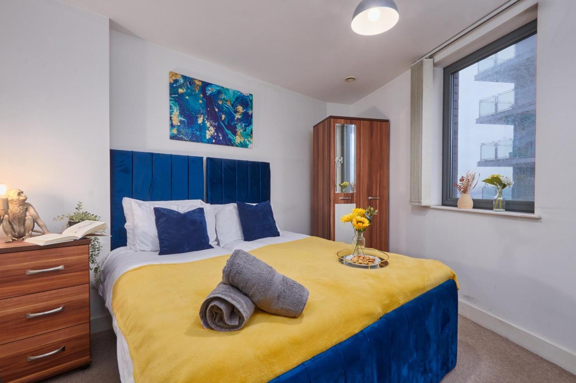 Perfect For Business & Families - Leeds Centre - 4 Beds Leeds (West Yorkshire)