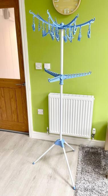 Apartment Entire Flat Free Parking Quiet Area *self-check In *