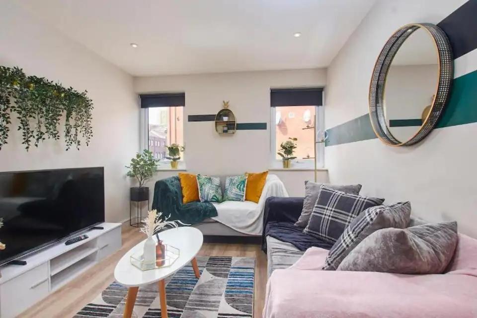 Beautiful 1 Bedroom Flat In Leeds - Sleeps 4 Leeds (West Yorkshire)