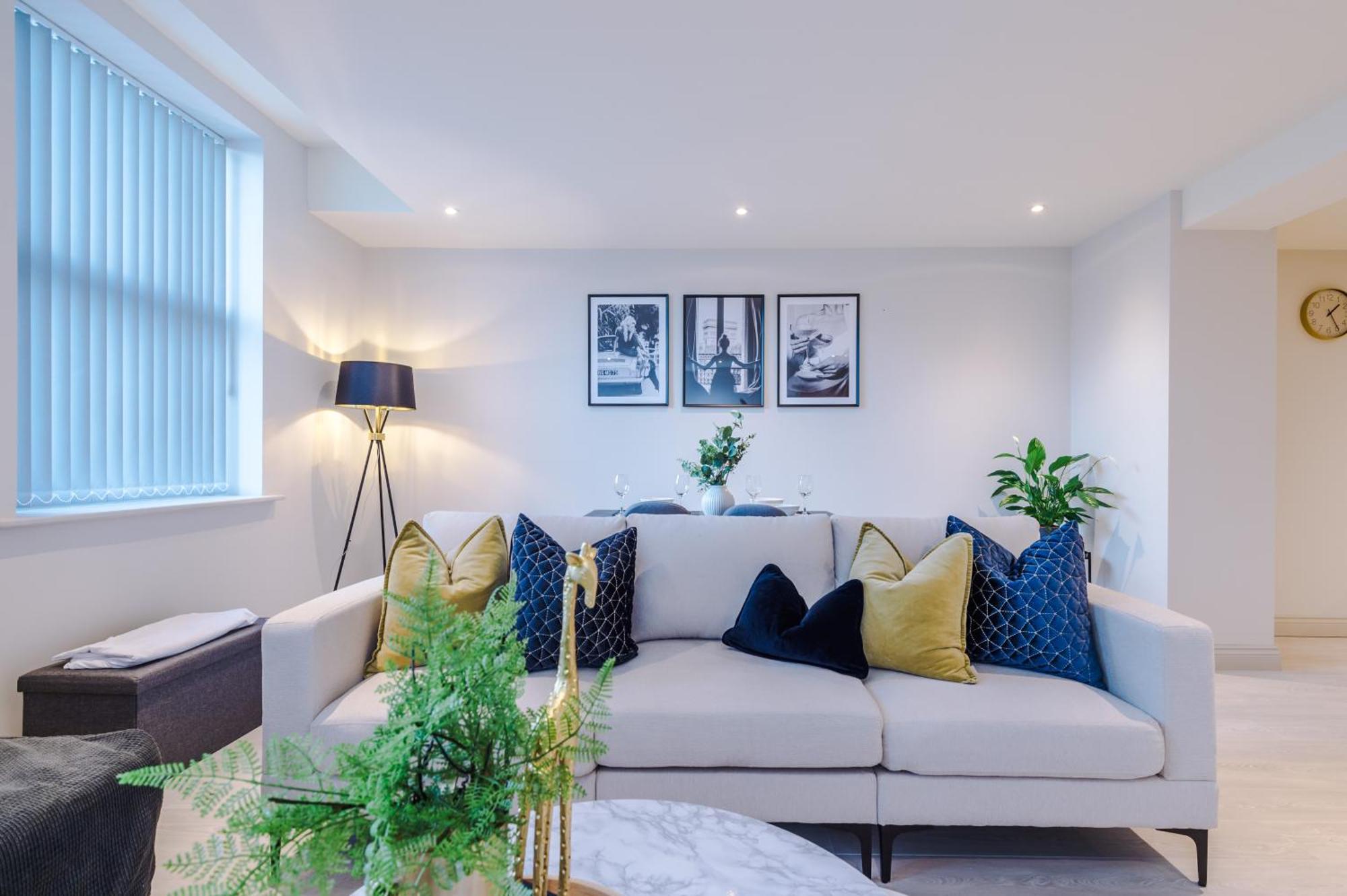 Designer In Leeds Sleeps 5 * Leeds (West Yorkshire)