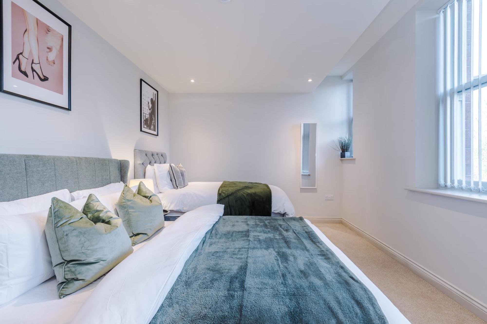 Designer In Leeds Sleeps 5 Apartment Leeds (West Yorkshire)
