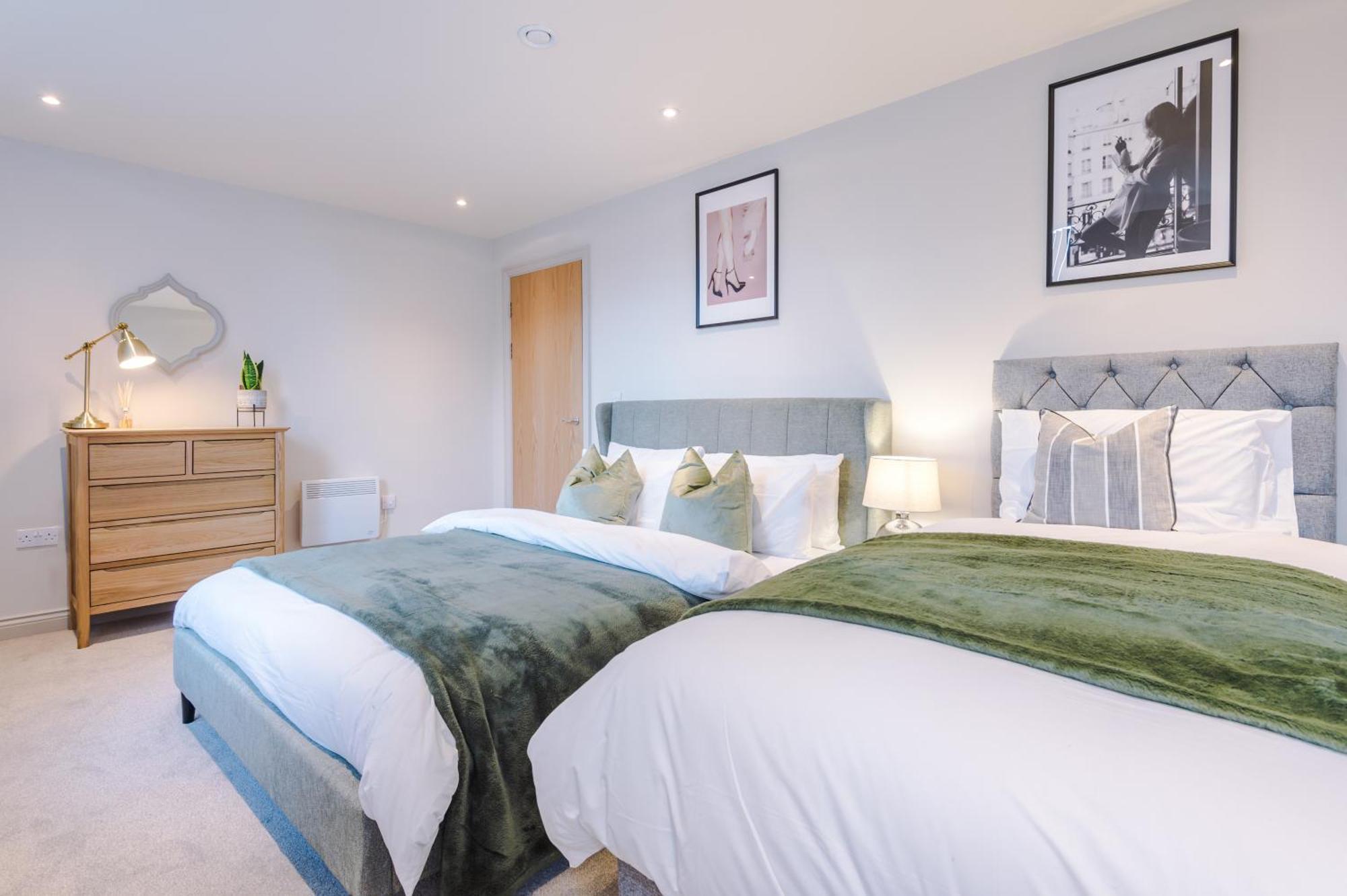 Designer In Leeds Sleeps 5 Apartment Leeds (West Yorkshire)