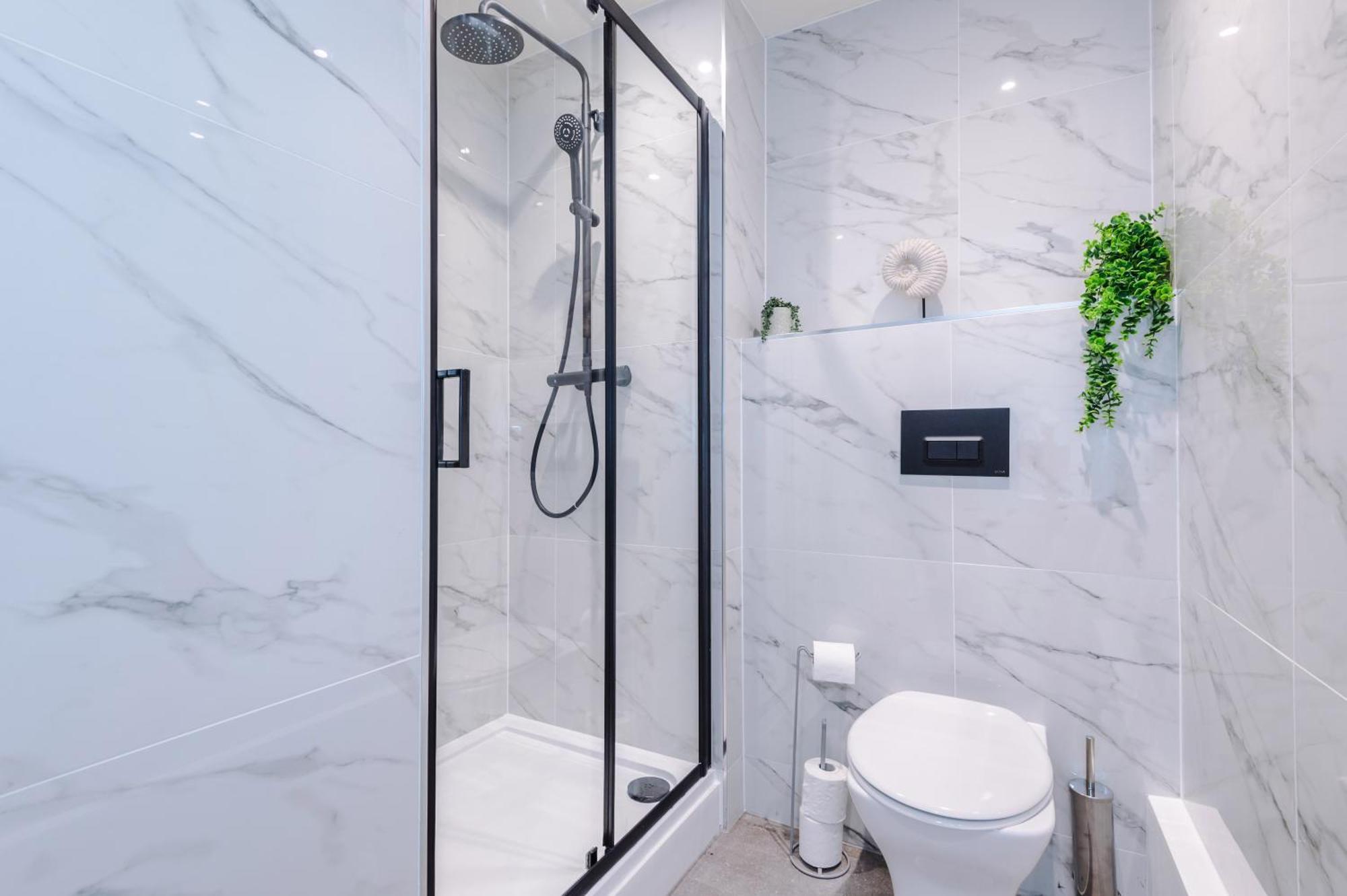 Designer In Leeds Sleeps 5 * Leeds (West Yorkshire)