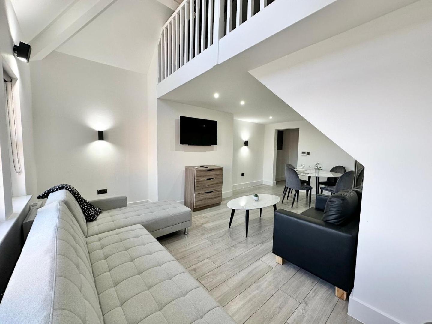 Luxury Duplex Centre Apartment Leeds (West Yorkshire)