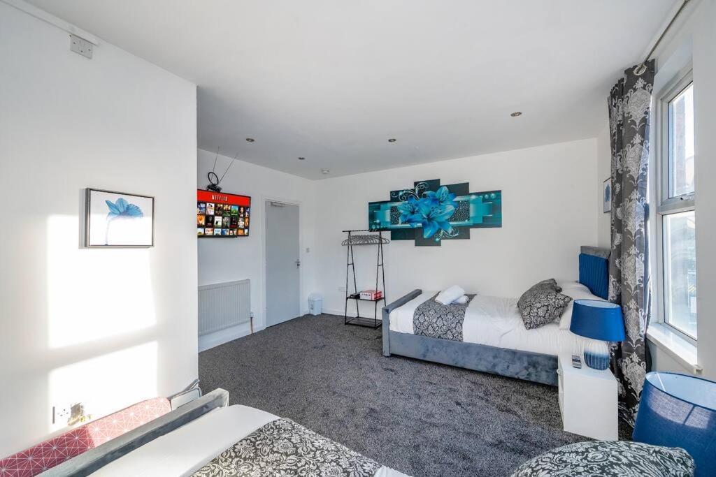 Apartment *372kr* For Your Relaxed & Cosy + Free Parking + Free Fast Wifi * *