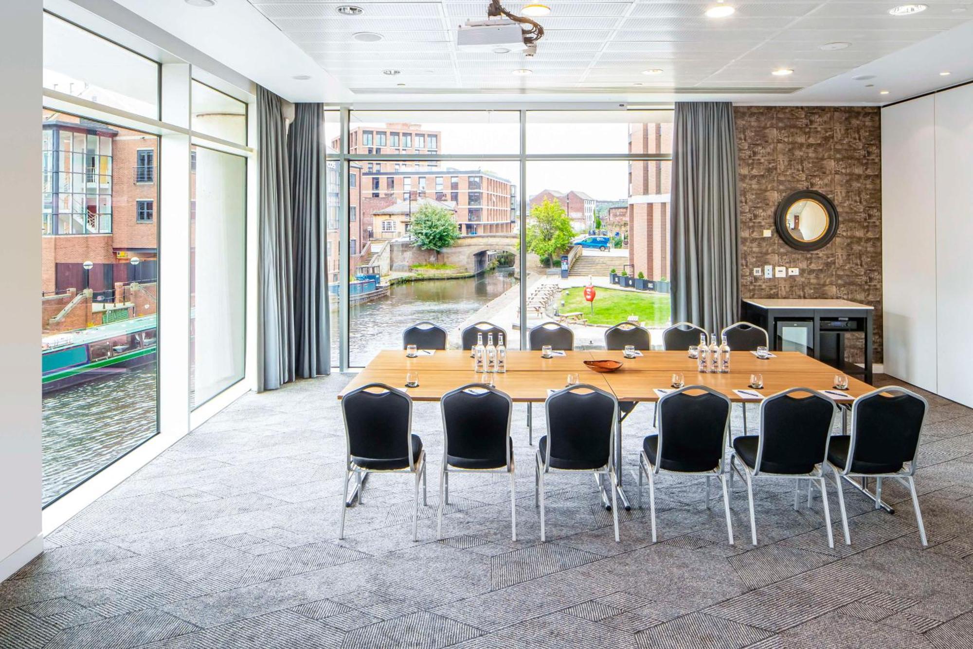 Hotel Doubletree By Hilton Leeds