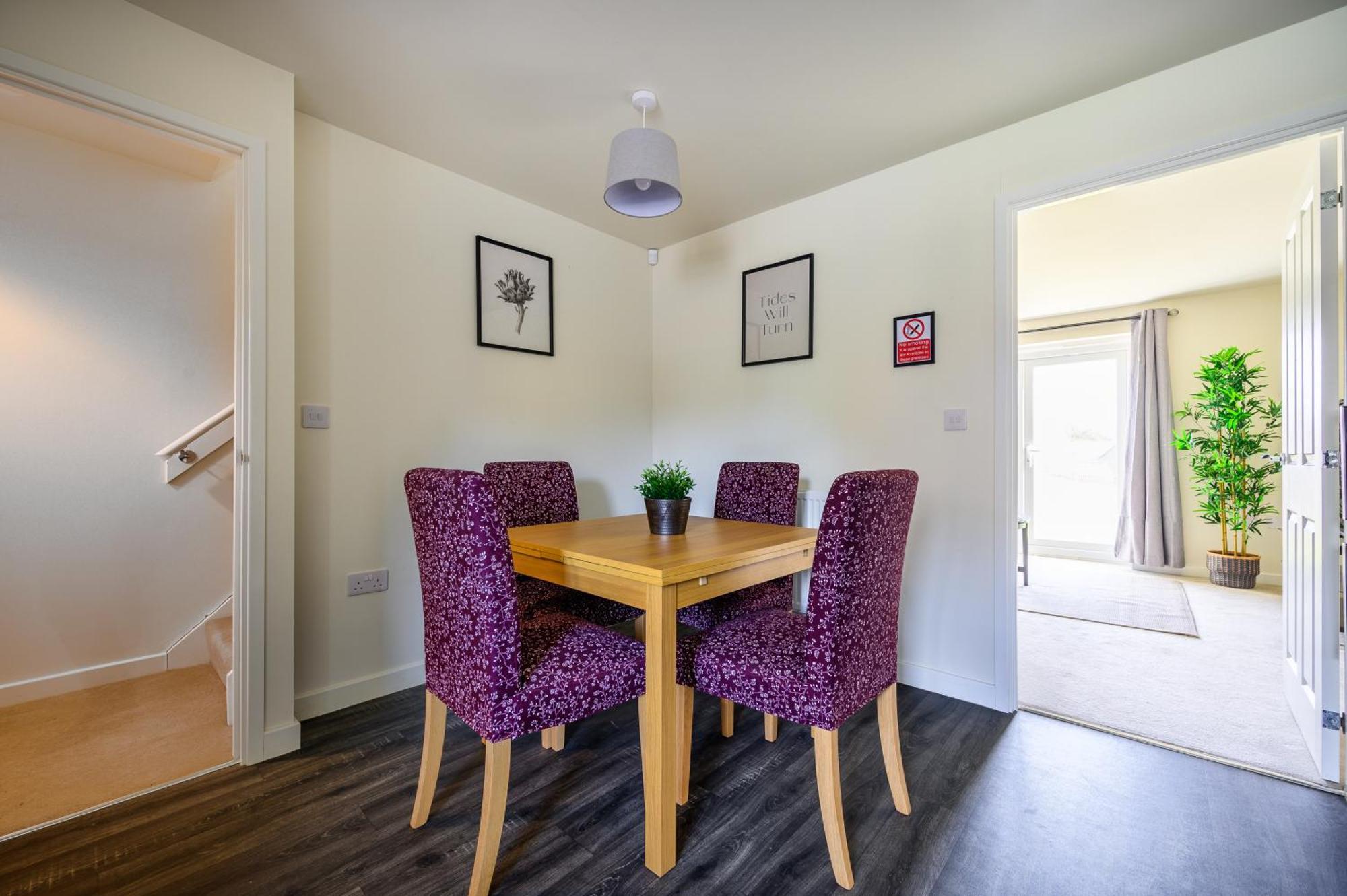Holiday home Wykebeck Mount By Our Short Stunning New Build With Plenty Of Free Parking And Fast Wifi