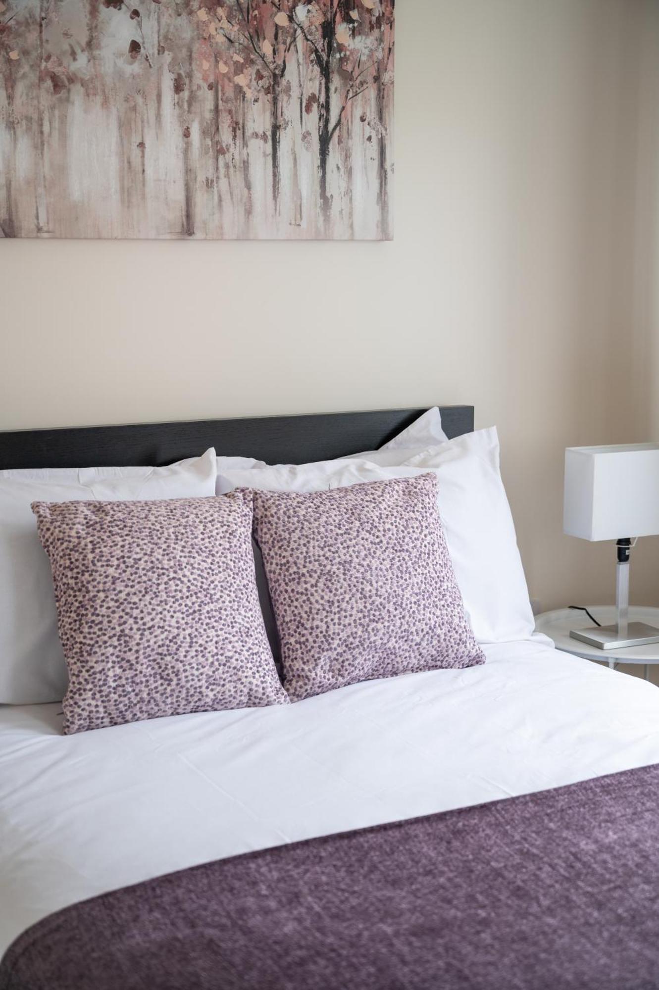 Wykebeck Mount By Our Short Stunning New Build With Plenty Of Free Parking And Fast Wifi Holiday home Leeds (West Yorkshire)