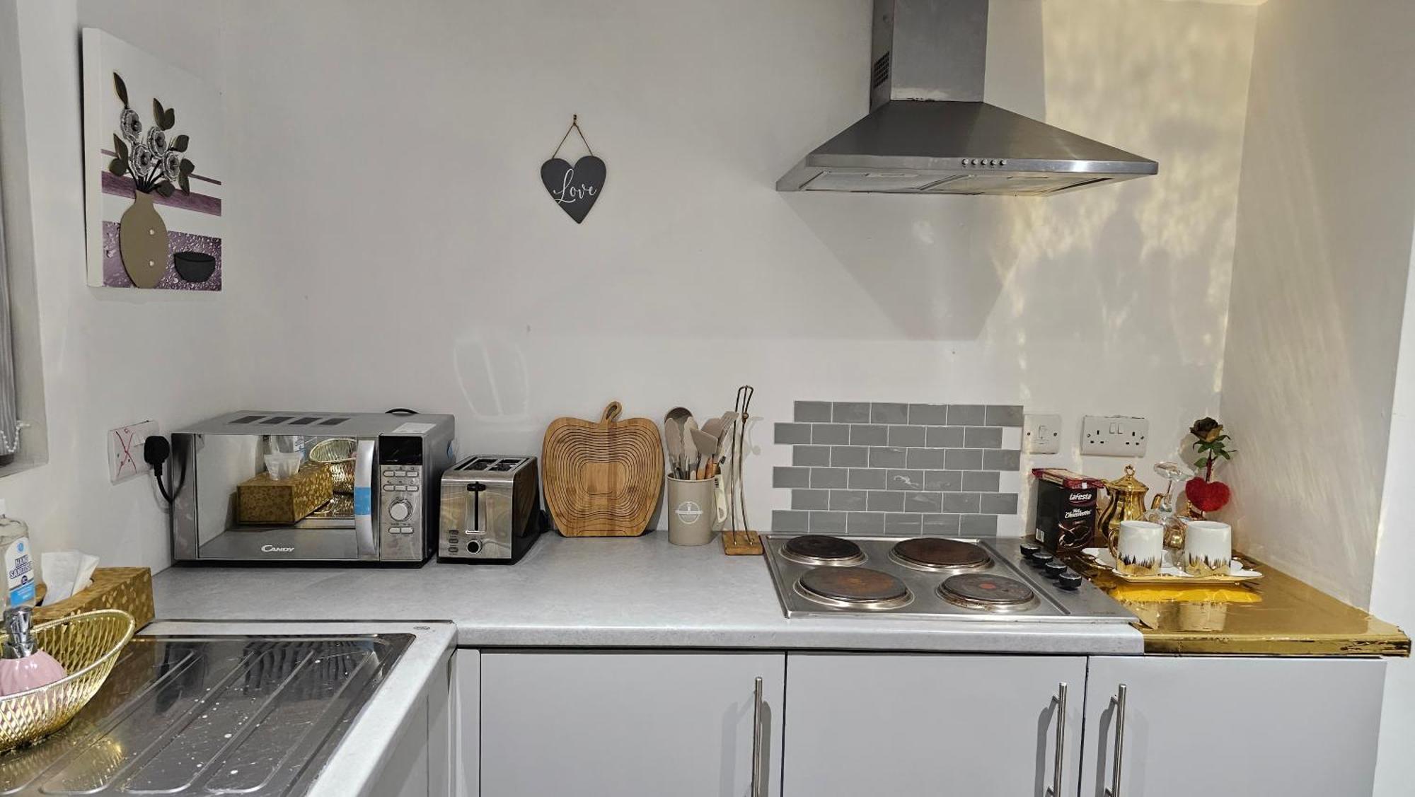 Apartment Beautiful En-suite Studio In Leeds -lower Floor *
