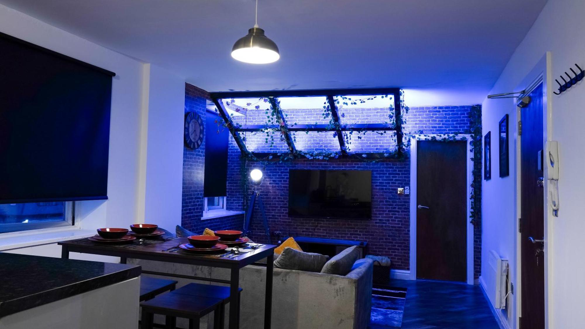 Apartment Stunning Two Bed Centre *