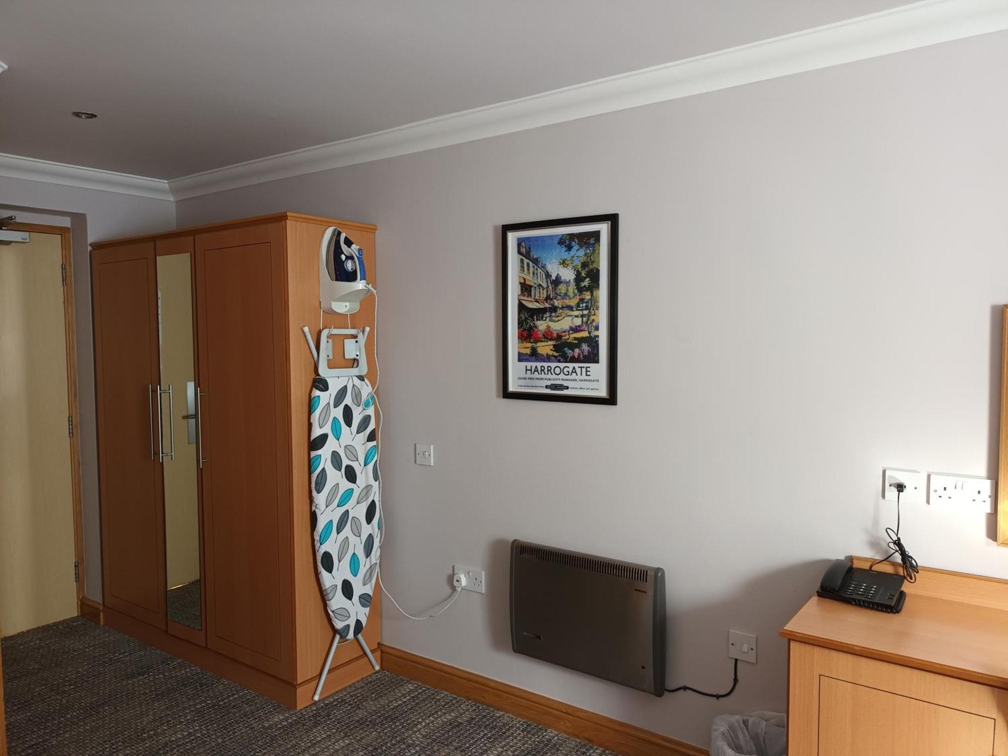 Corn Mill Hotel Leeds (West Yorkshire)