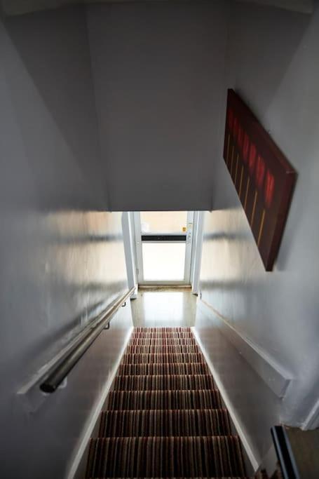 Apartment *little Haven In Leeds* ¤private Parking¤ Ensuite