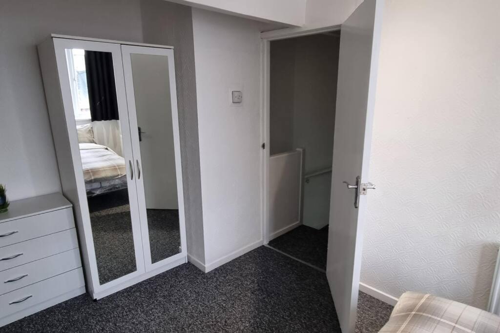 Your Away From Home. Apartment Leeds (West Yorkshire)