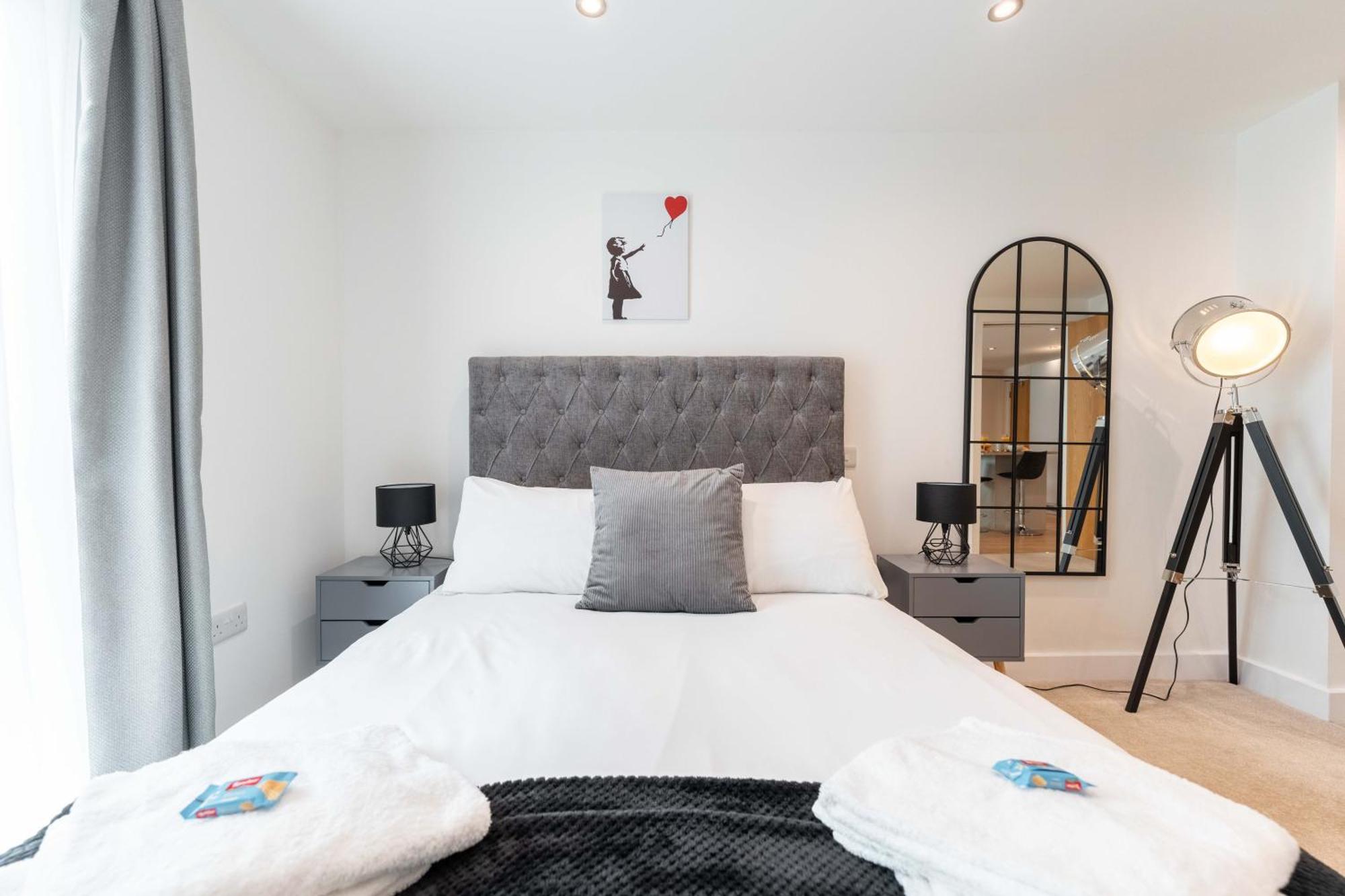 Luxury 2-bedroom In Leeds Centre Close To Attractions Apartment