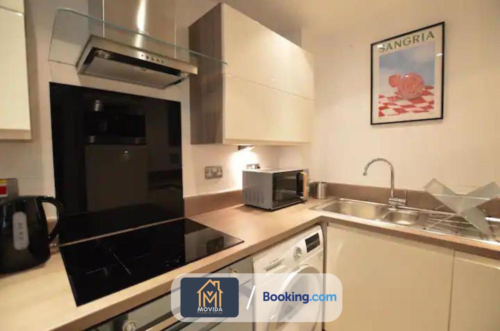 Beautiful Next To Lgi By Movida Group Short Lets & Serviced Apartment *
