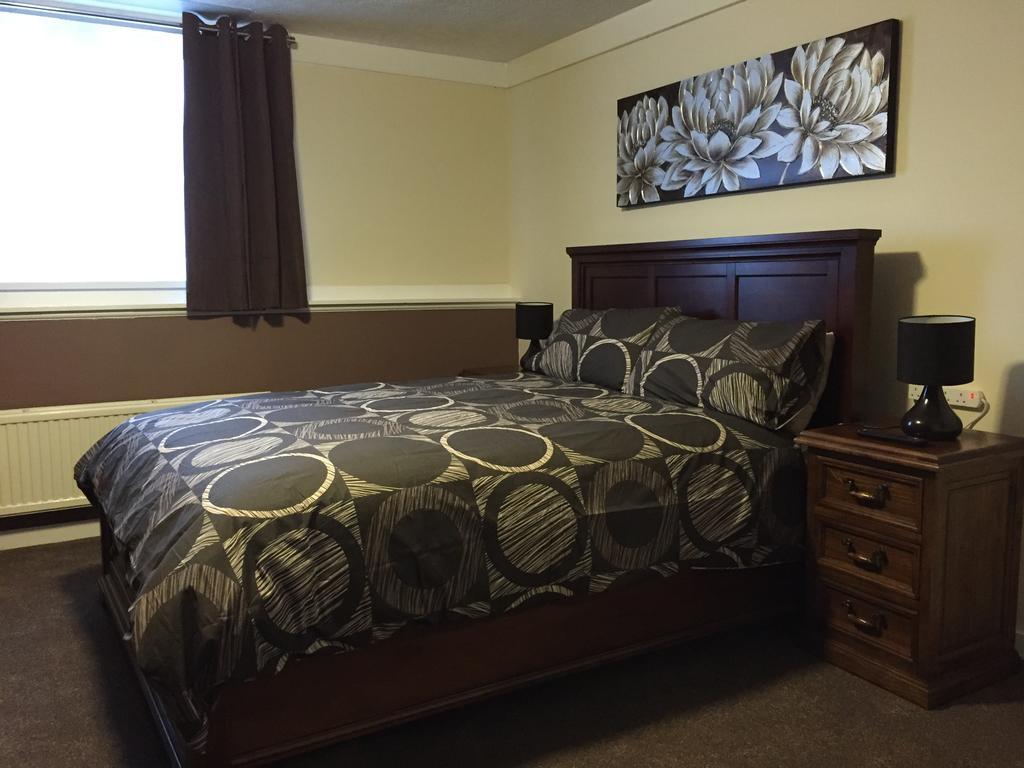 Brookfield Hotel 3*