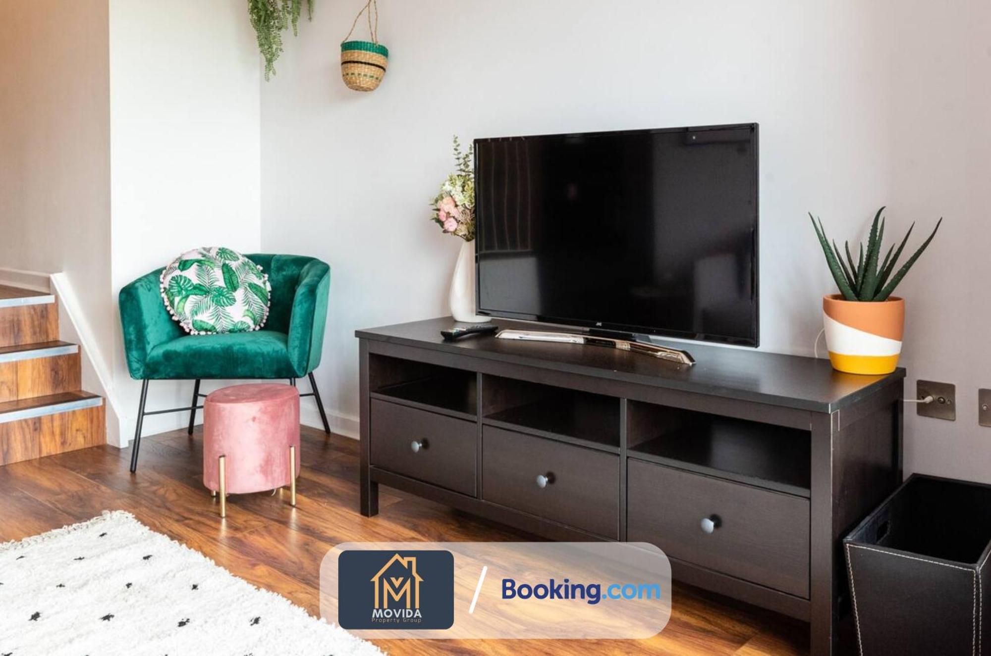 Stylish City Centre By Movida Property Group Apartment *