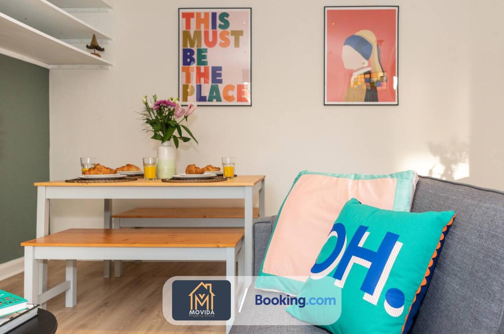 The Hyde Away: Chic Urban Two-bedroom House Apartment Leeds (West Yorkshire)