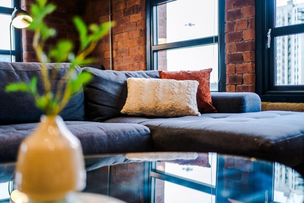 Apartment Luxury Oversized With Signature Bathroom Leeds (West Yorkshire)