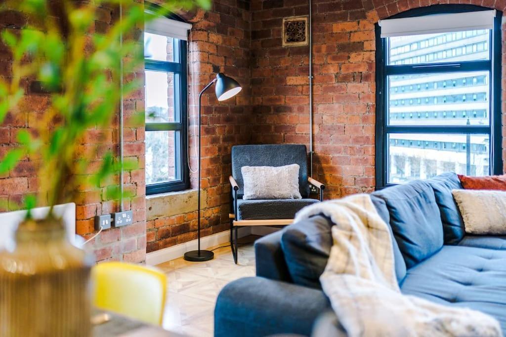 Luxury Oversized With Signature Bathroom Apartment Leeds (West Yorkshire)