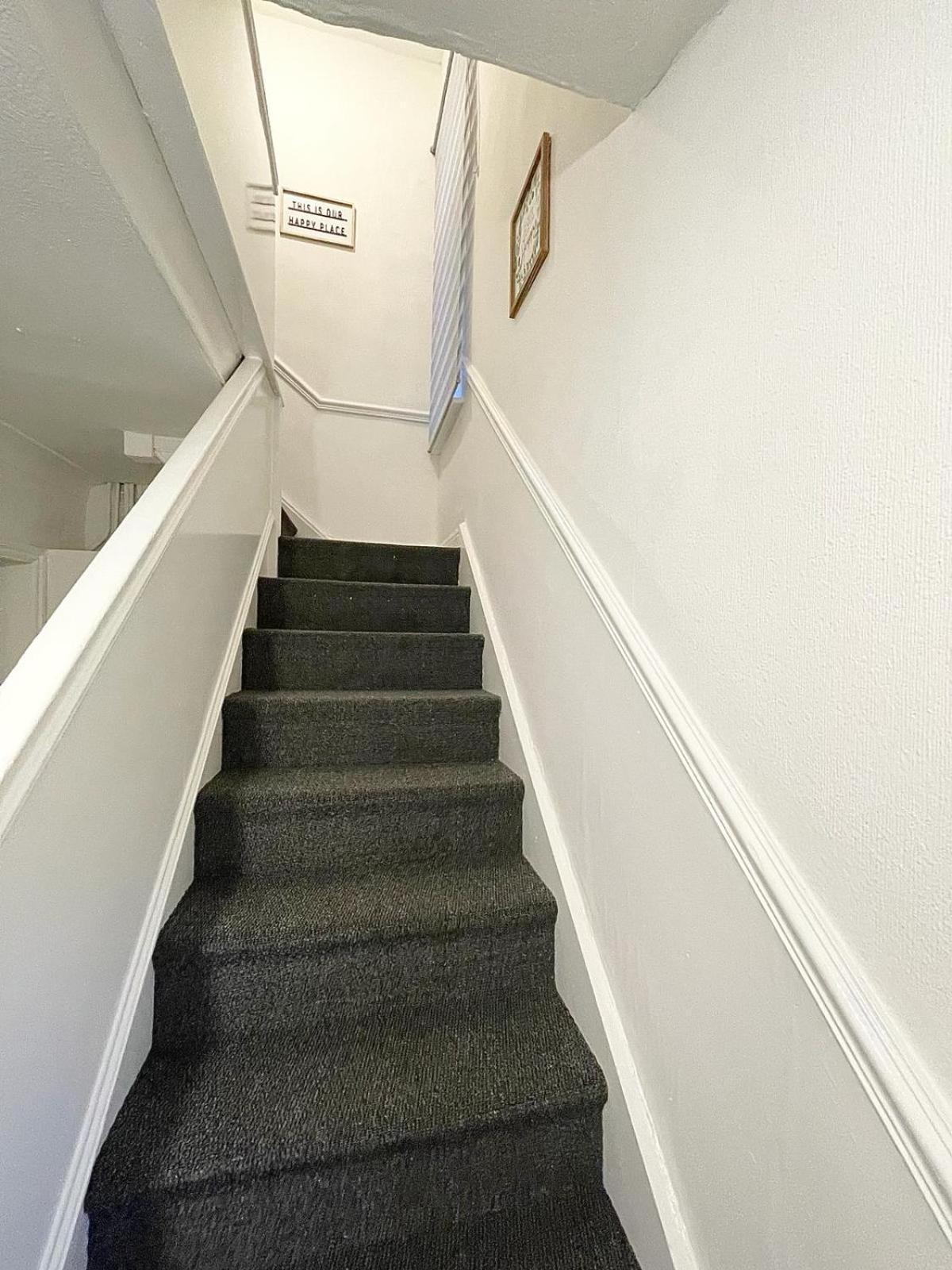 Cosy Home, Family & Contractor Friendly 4 Bedroom Near Centre, Sleeps 7 Holiday home Leeds (West Yorkshire)