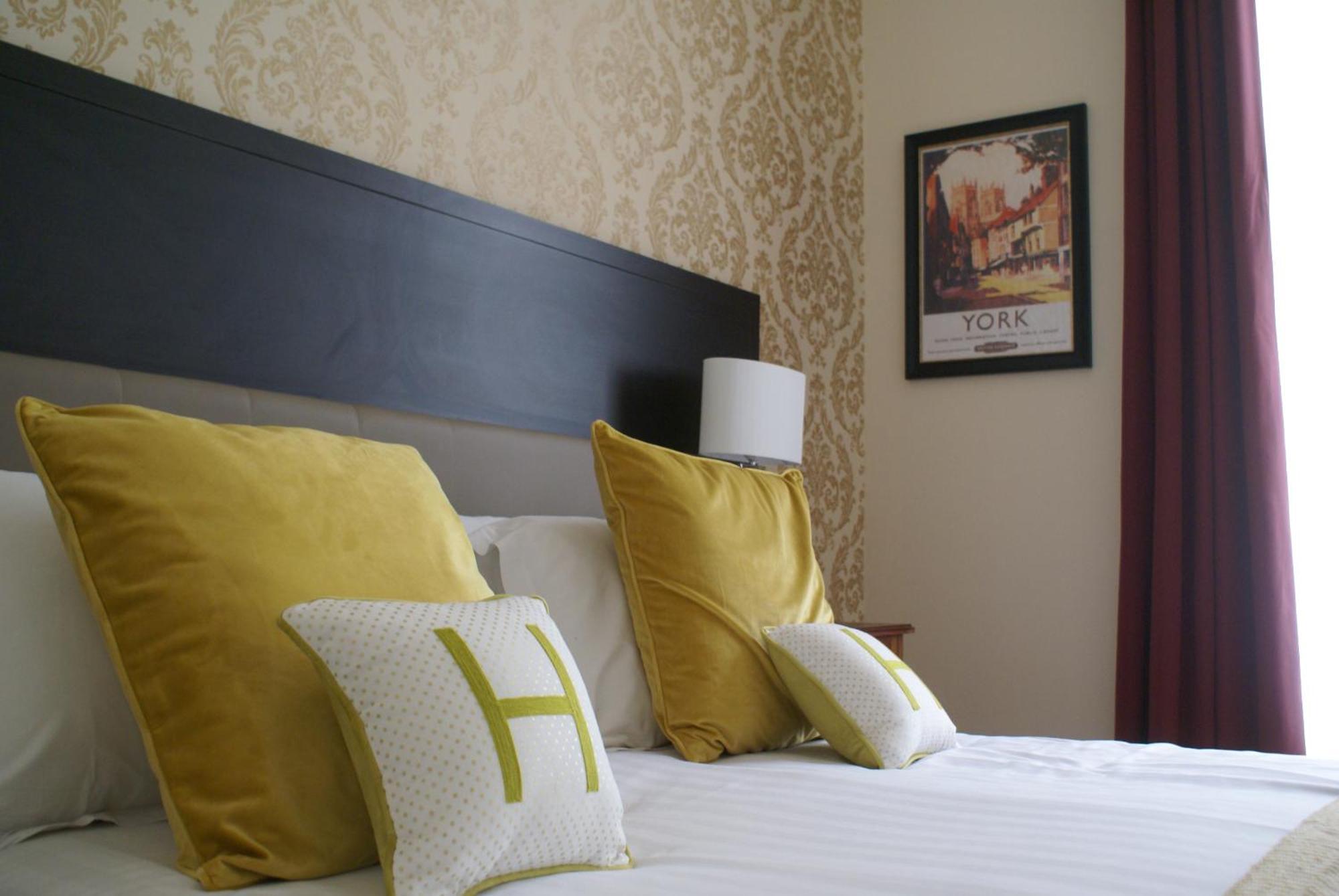 Haley's Hotel 3*