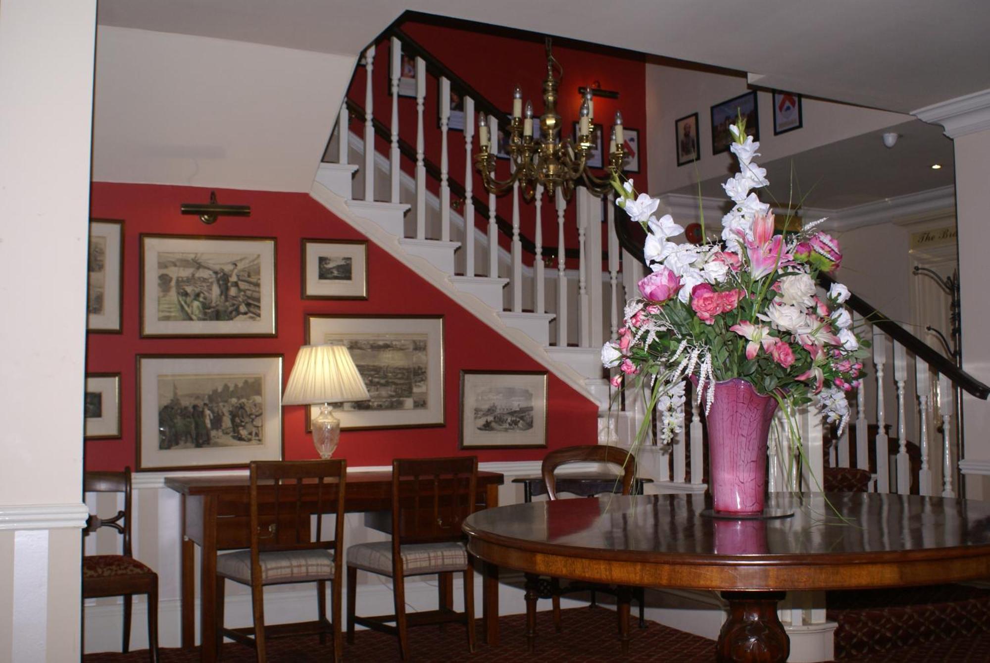 Haley's Hotel