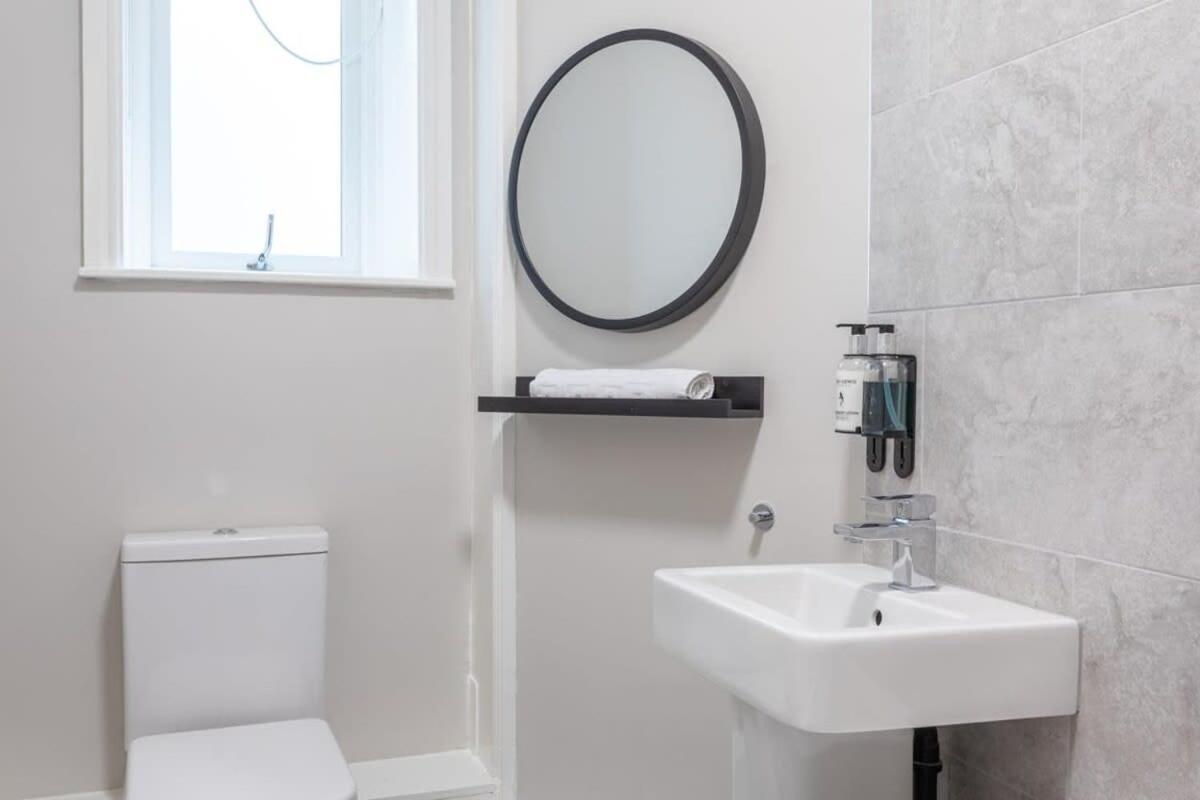 Apartment Beautiful In A Stone Built Victorian Leeds (West Yorkshire)