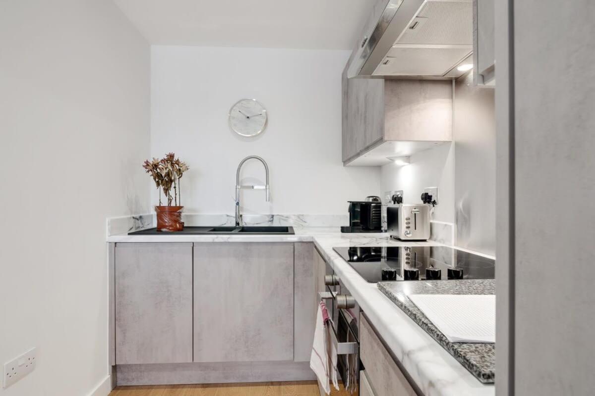 Beautiful 2 Bed In A Converted Mill Apartment