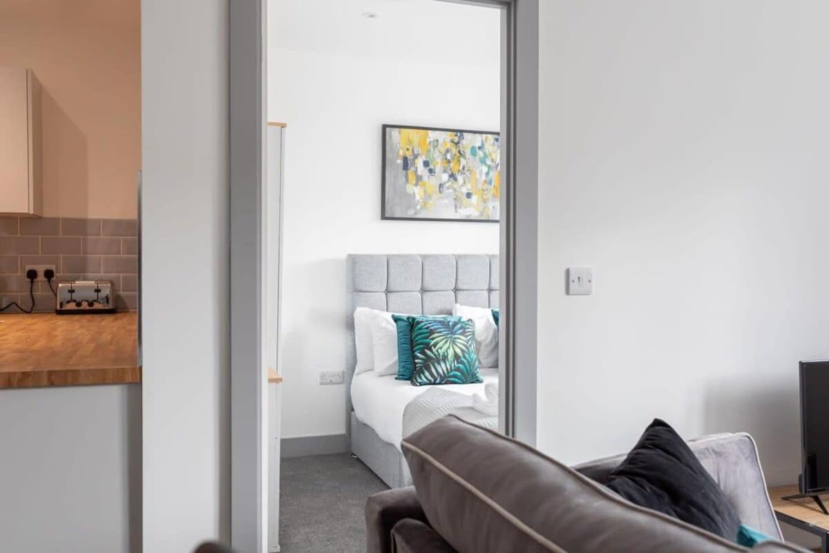 Cosy 1 Bedroom In Leeds *