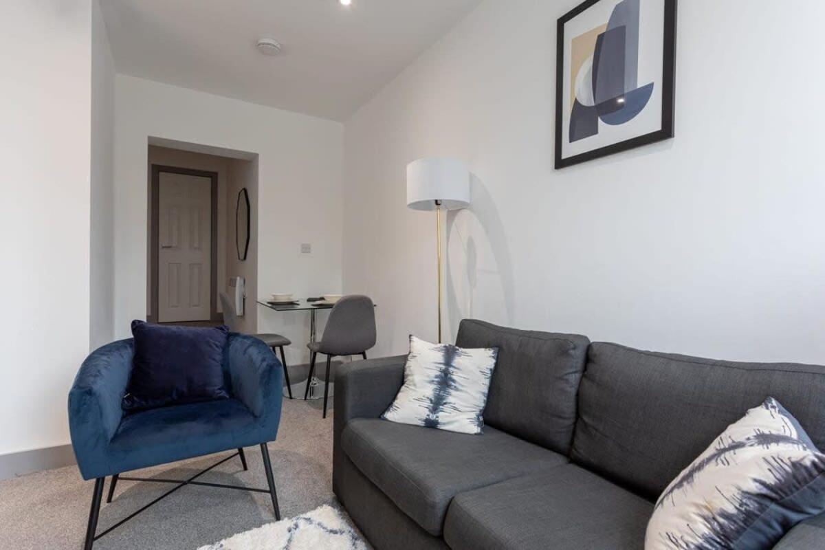 Amazing 1 Bedroom Leeds *