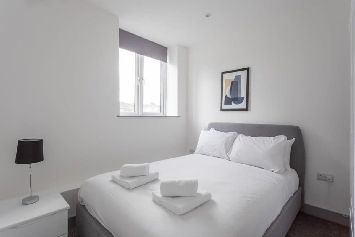Apartment Contemporary 1 Bedroom Leeds Leeds (West Yorkshire)