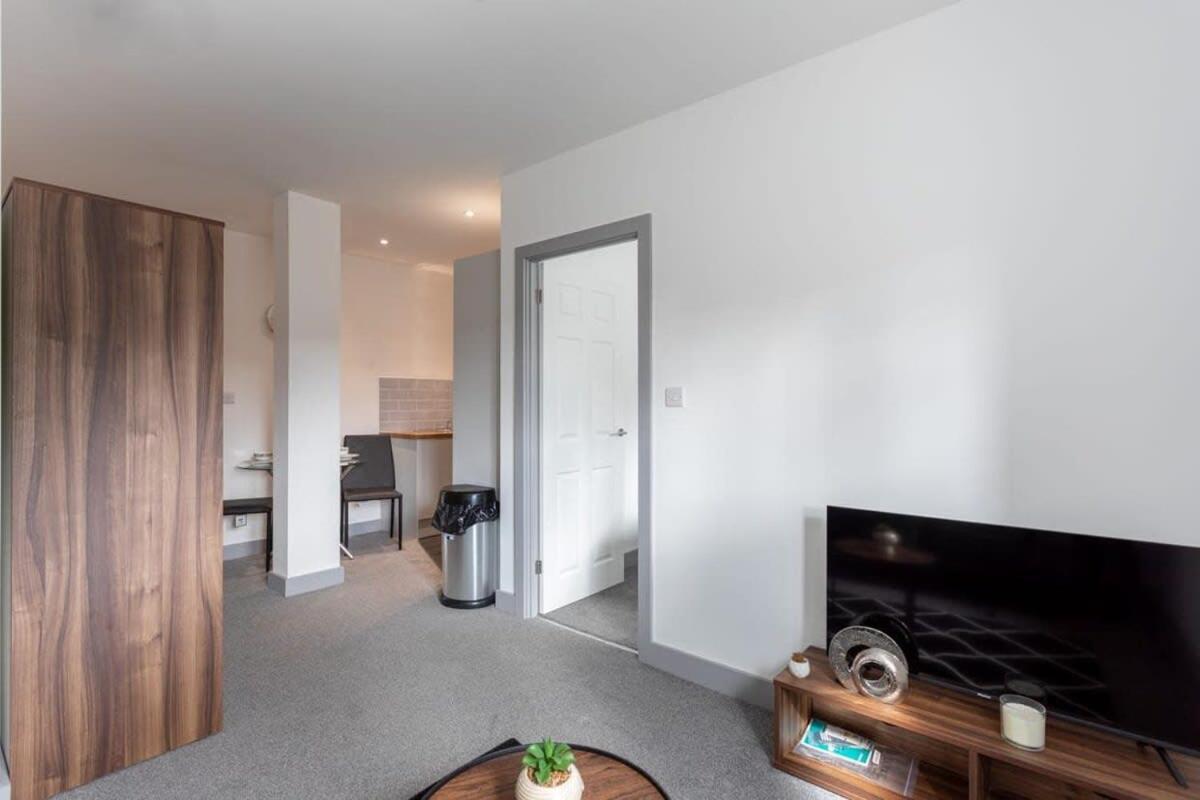 Modern 1 Bedroom Leeds Apartment Leeds (West Yorkshire)