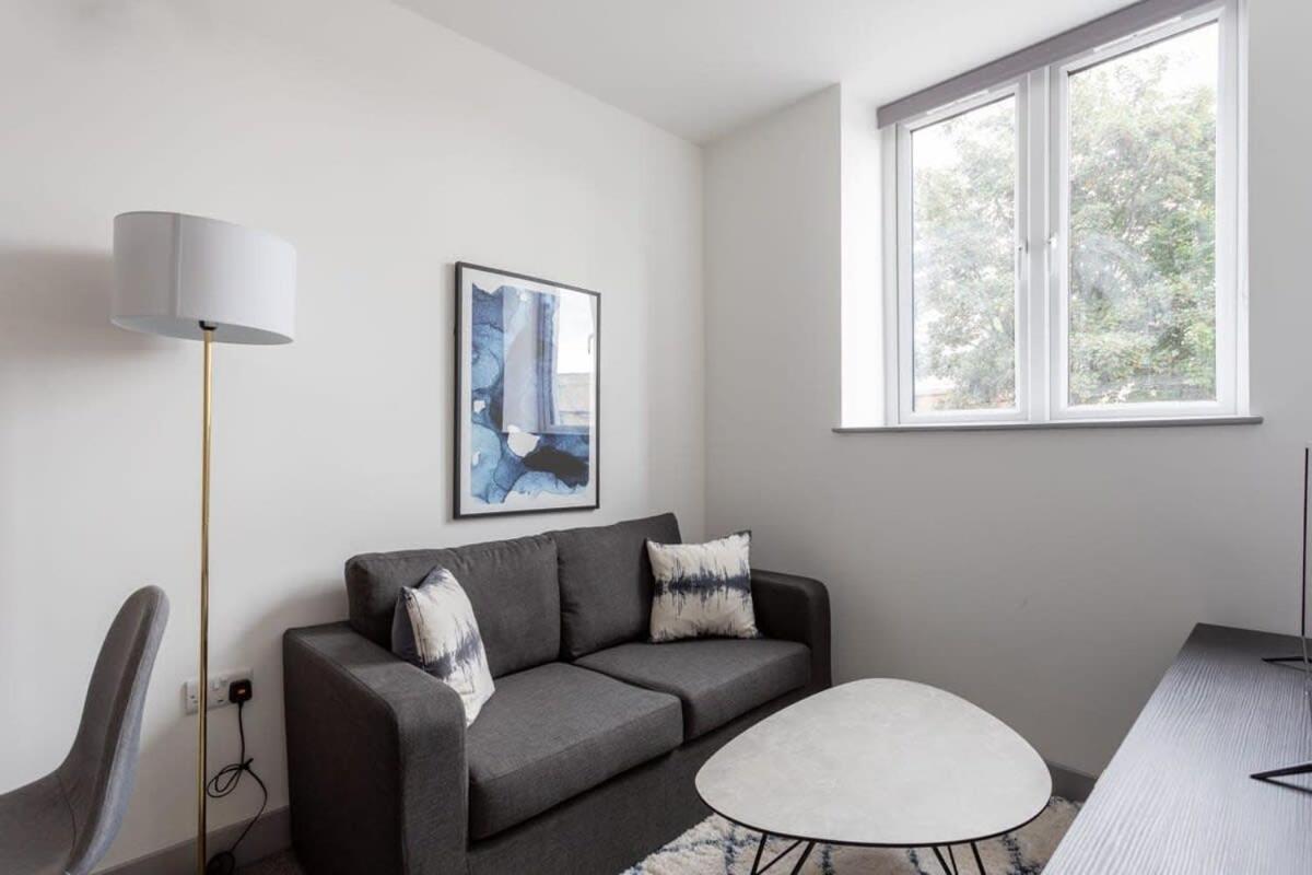 Apartment Contemporary 1 Bedroom Leeds Leeds (West Yorkshire)
