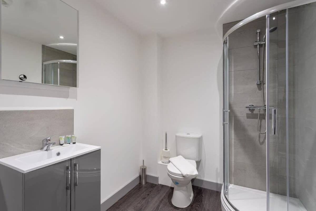 Apartment Modern 1 Bedroom Leeds *